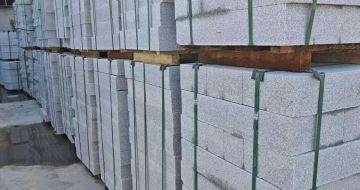 攀枝花芝麻白路牙石，路侧石