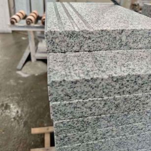 攀枝花芝麻白楼梯踏步