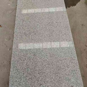 攀枝花芝麻白光面毛板