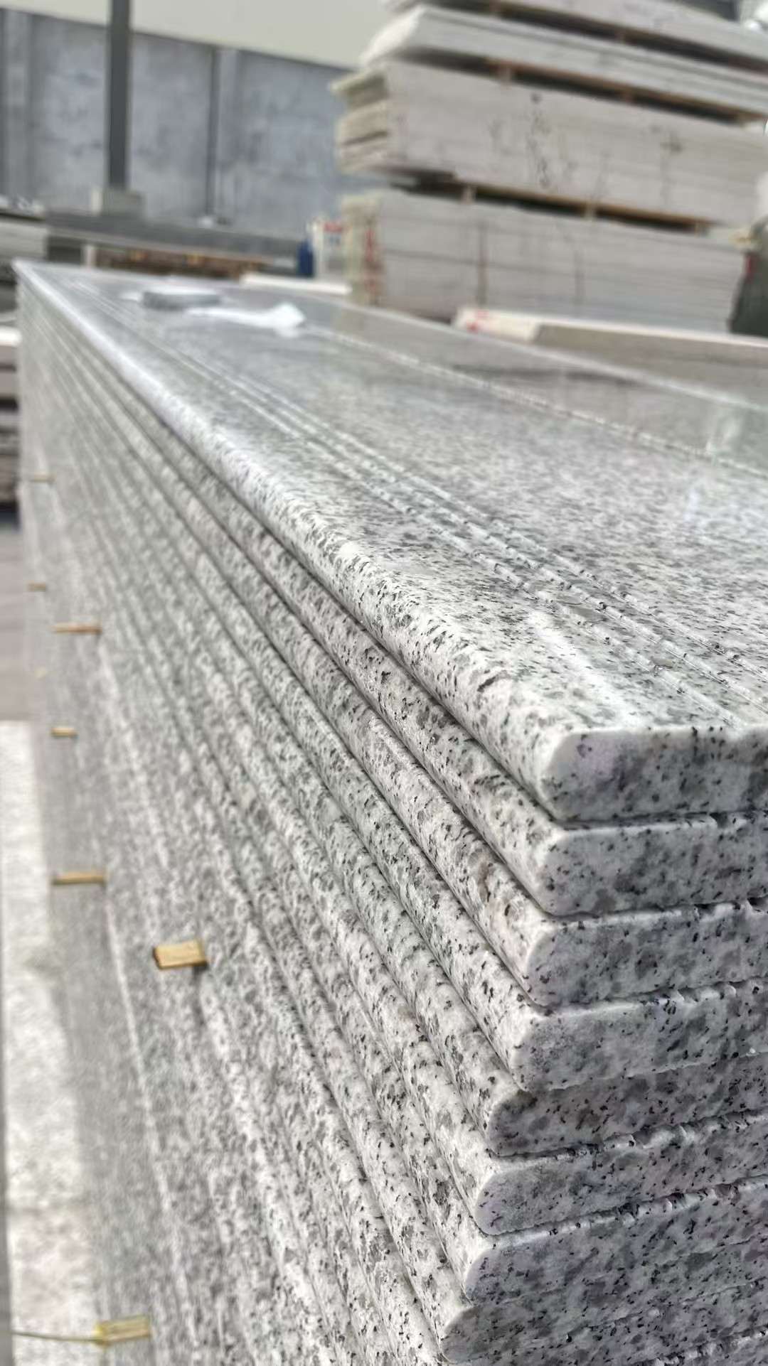 攀枝花芝麻白楼梯踏步 花岗岩楼梯板材