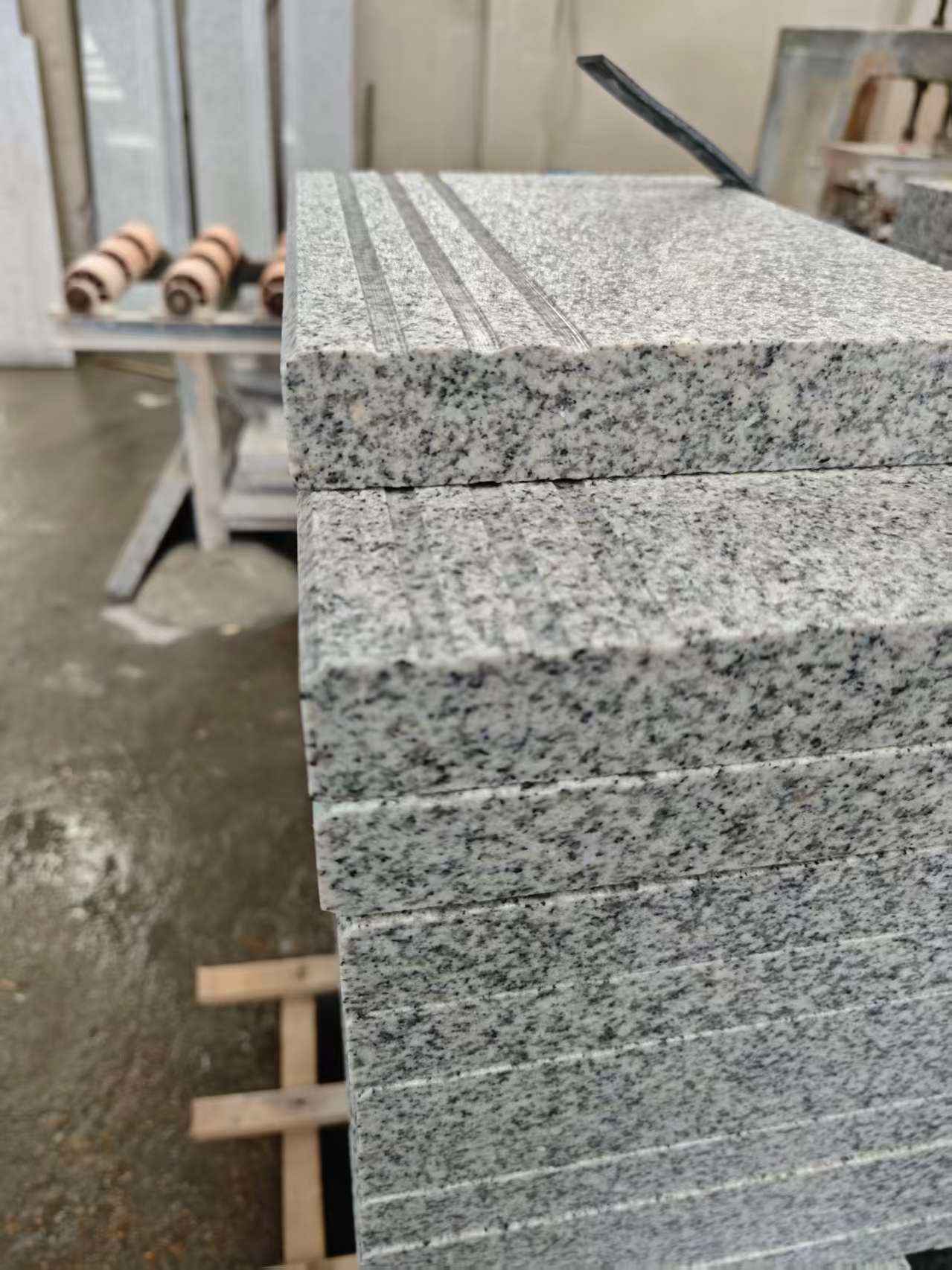 攀枝花芝麻白楼梯踏步